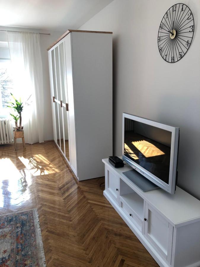 Ferienwohnung Casa Lusi Novi Sad Exterior foto